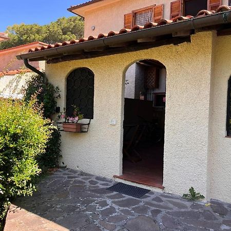 La Casina Di Checco Lejlighed Marciana Marina  Eksteriør billede